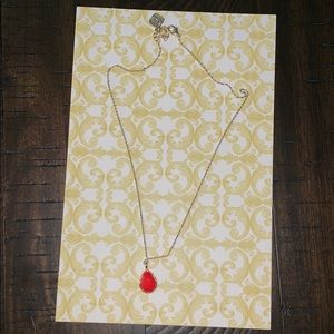 Kendra Scott necklace